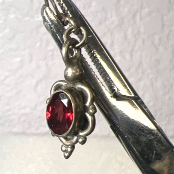 Vtg Sterling Silver 925 Garnet Dangle Earrings Faceted Red Gemstones Tested Boho - Picture 5 of 12